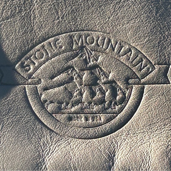 Stone Mountain USA Vintage Taupe Soft Leather Shoulder Bag Magnetic Flap Closure - Picture 4 of 14